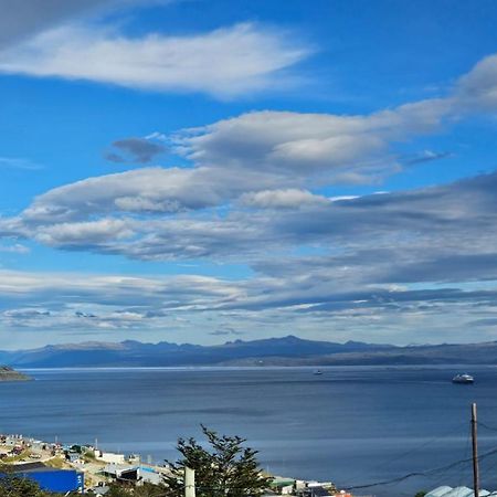 Appartamento Dpto Amplio Con Vista A La Bahia Ushuaia Esterno foto