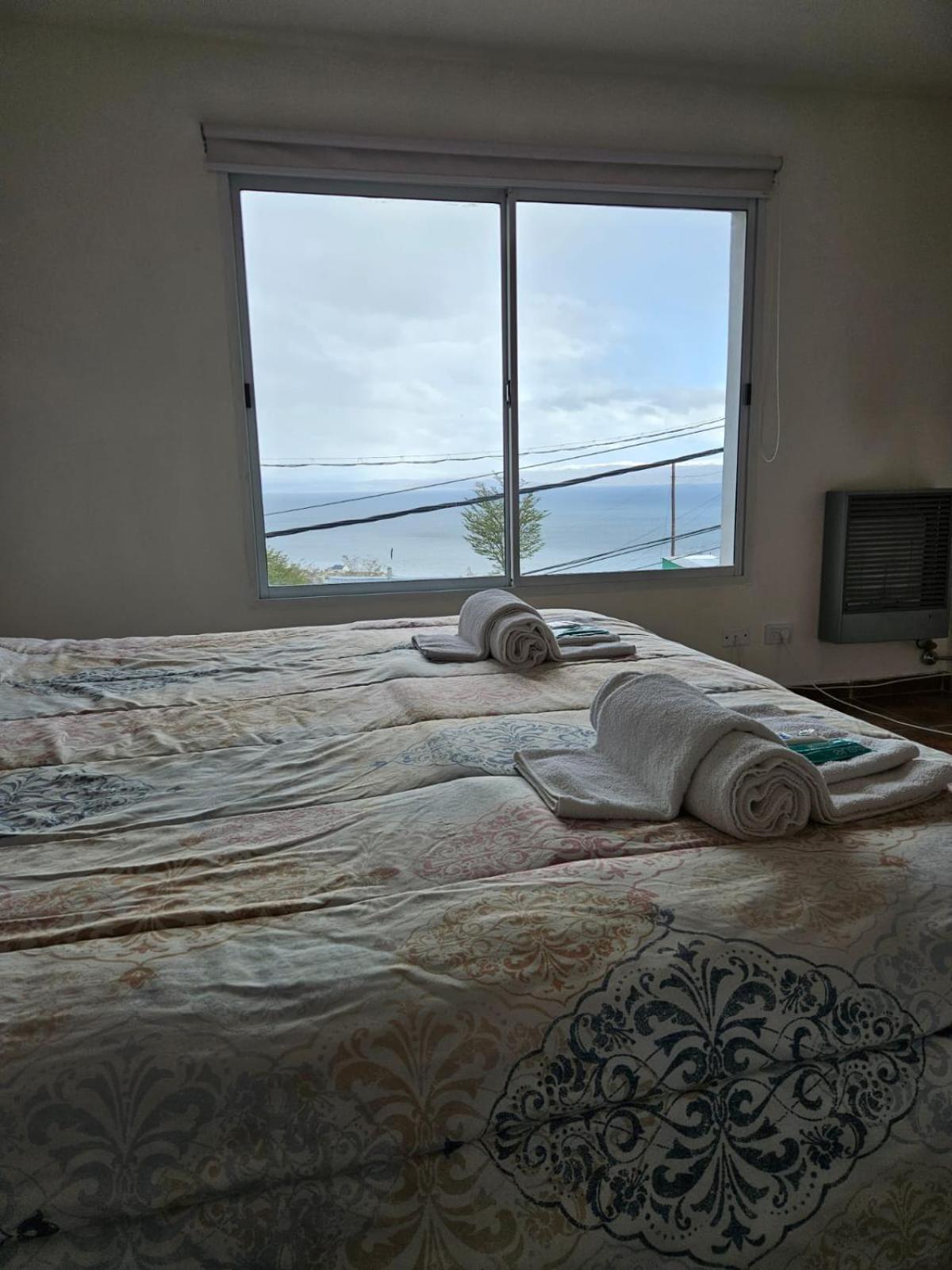 Appartamento Dpto Amplio Con Vista A La Bahia Ushuaia Esterno foto